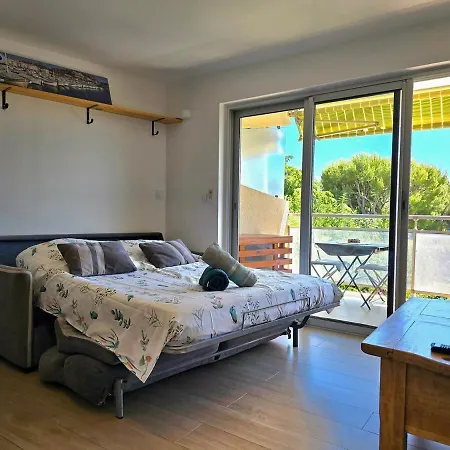 Appartement Les Embruns - Super Vue Mer, Refait A Neuf Avec Parking Privee A - By Auraconciergerie La Ciotat